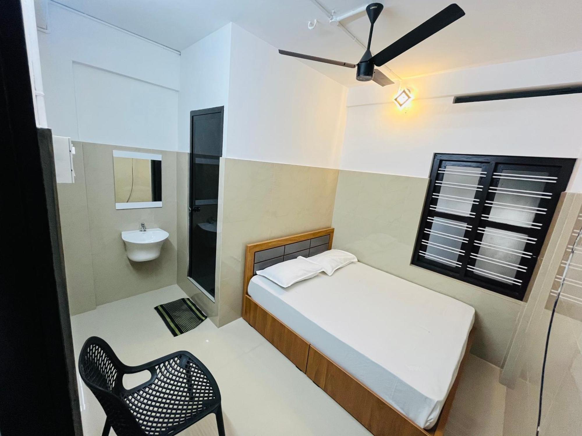 Priya Lodge Kozhikode Exterior photo
